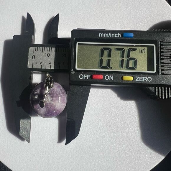 Lepidolite‎ Crystal Apple Carving / Pendant - Picture 8 of 11